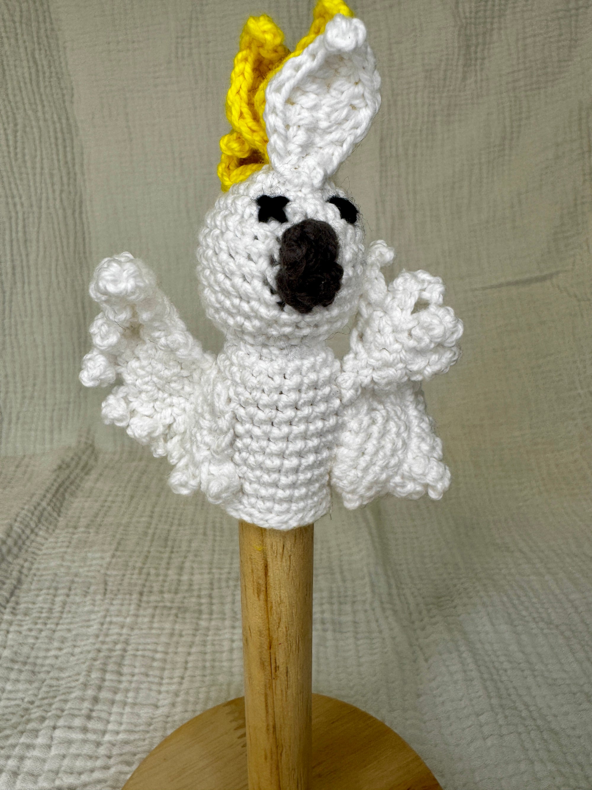 Cockatoo Finger Puppet